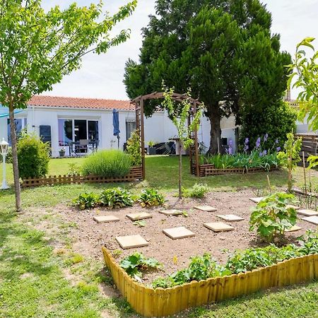 Villa "Logis Debussy"- Saintes Exterior foto