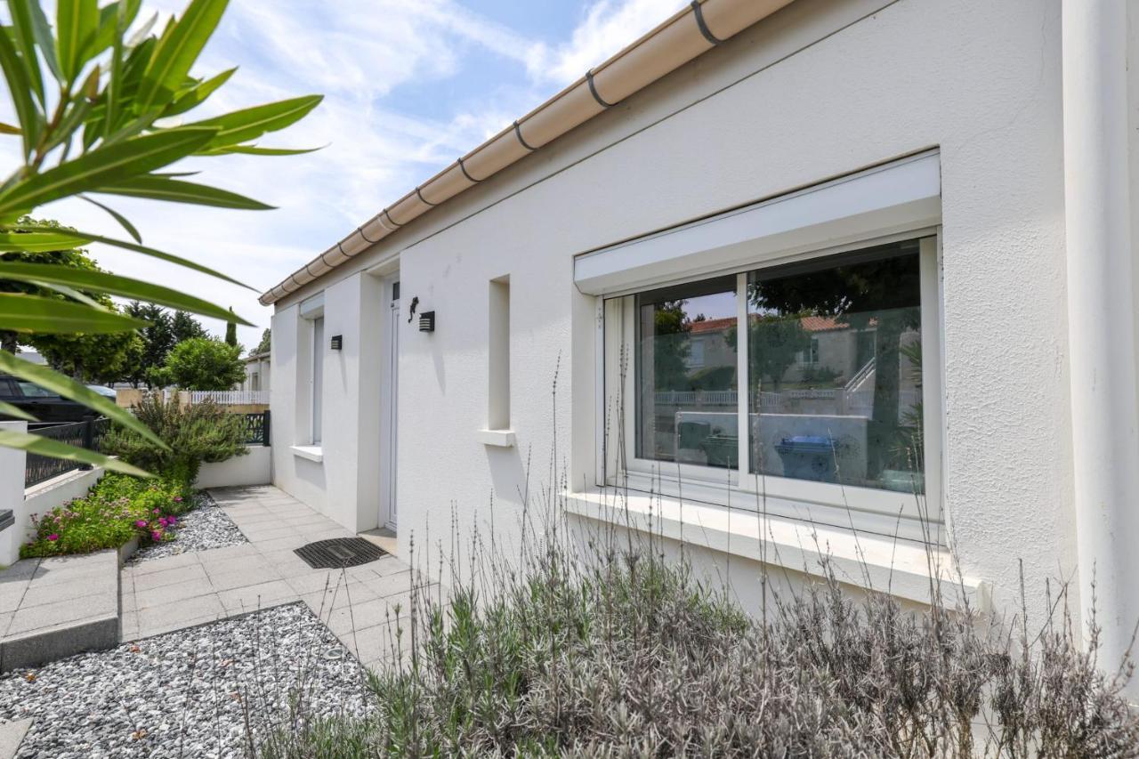 Villa "Logis Debussy"- Saintes Exterior foto